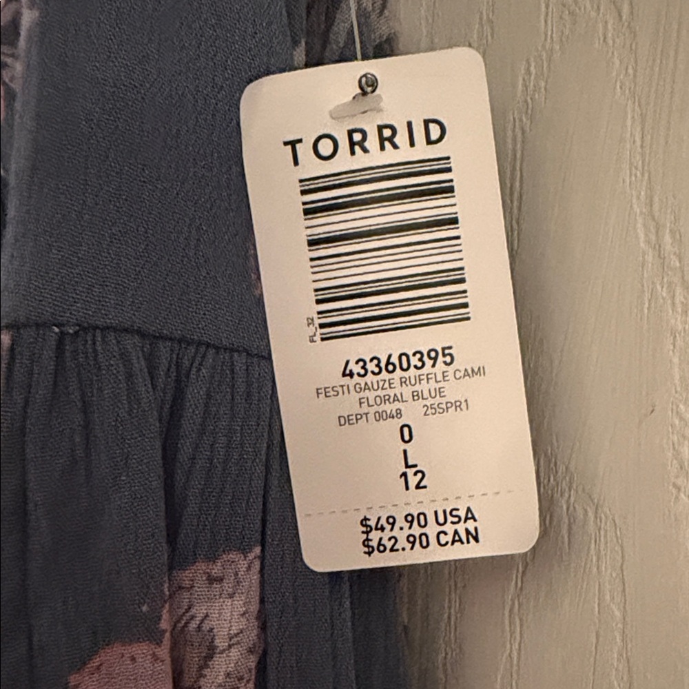 Torrid Floral Flowy Camisole - Picture 5 of 6